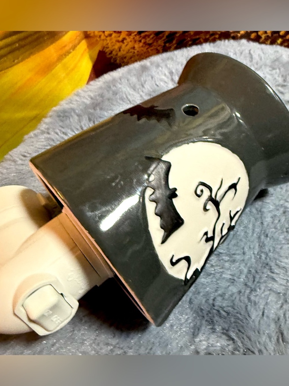 Retired Scentsy Fright Night BATS Halloween Wax Warmer